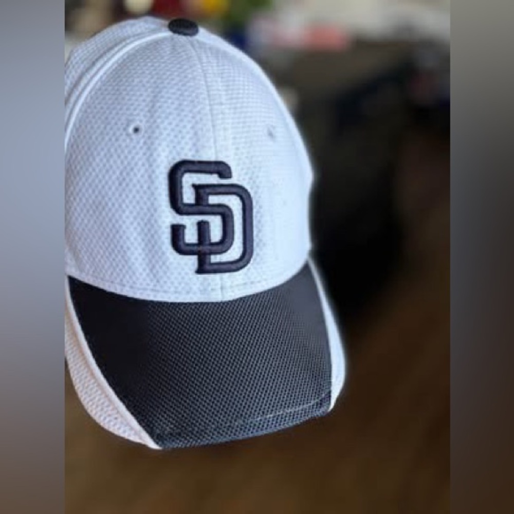 New Era MLB White and Black San Diego Padres fitted hat Toddler-Child